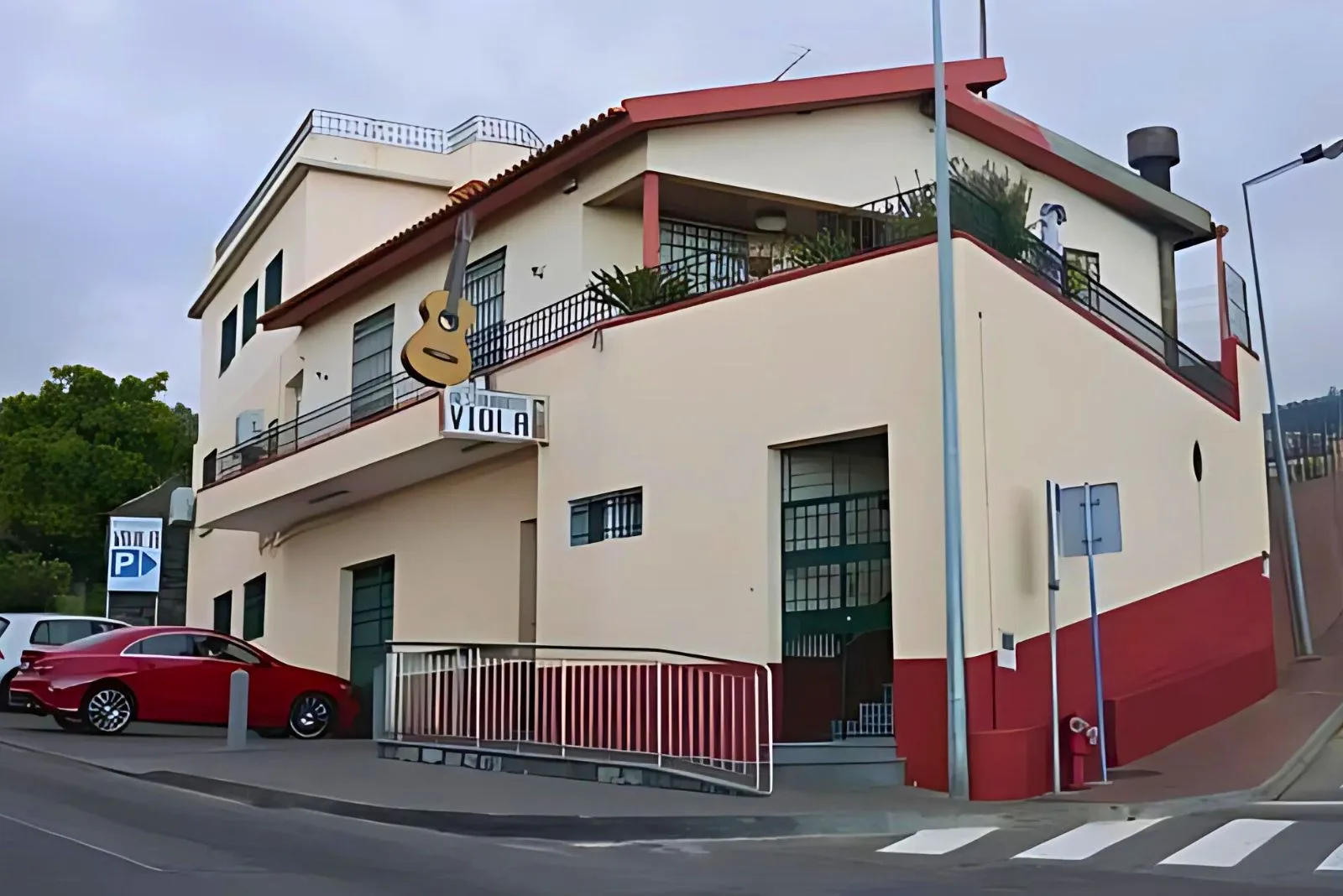 O Viola, Madeira